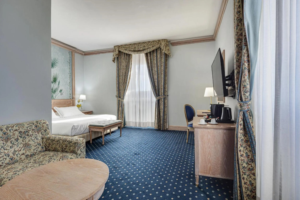Hotel De La Ville