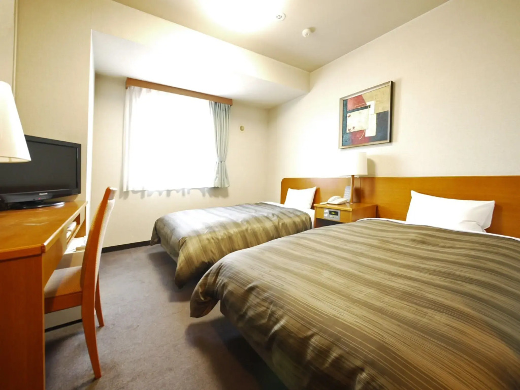 Hotel Route-Inn Igaueno -Igaichinomiya Inter