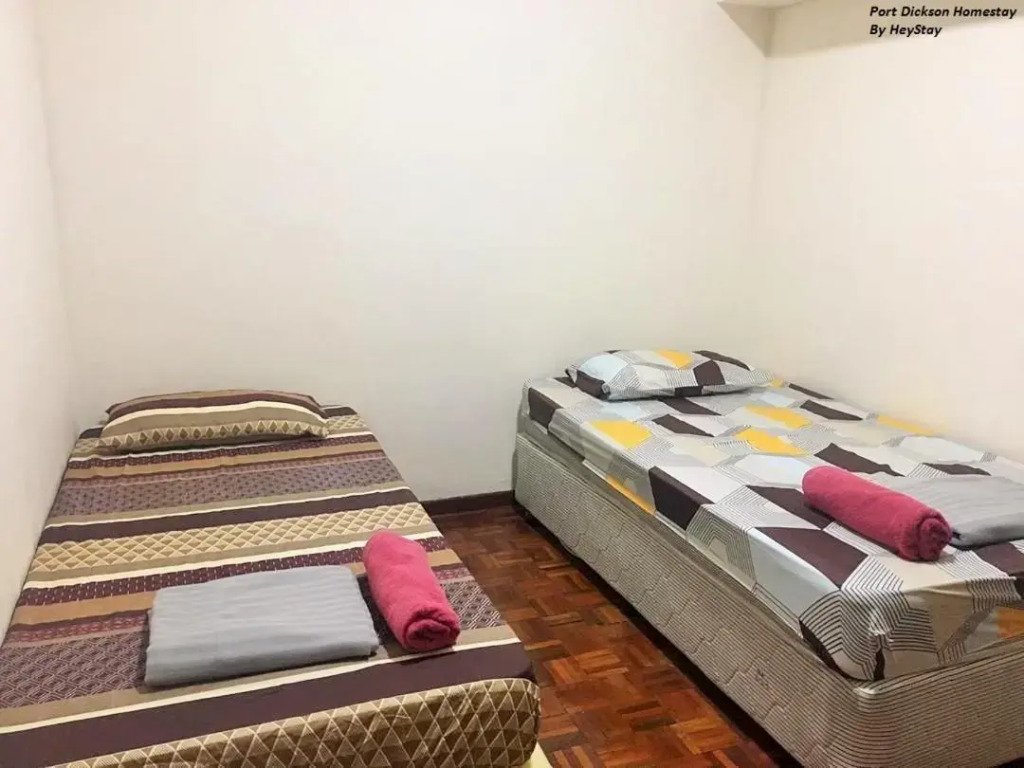 6-8pax Cozy Homestay @ Teluk Kemang Port Dickson
