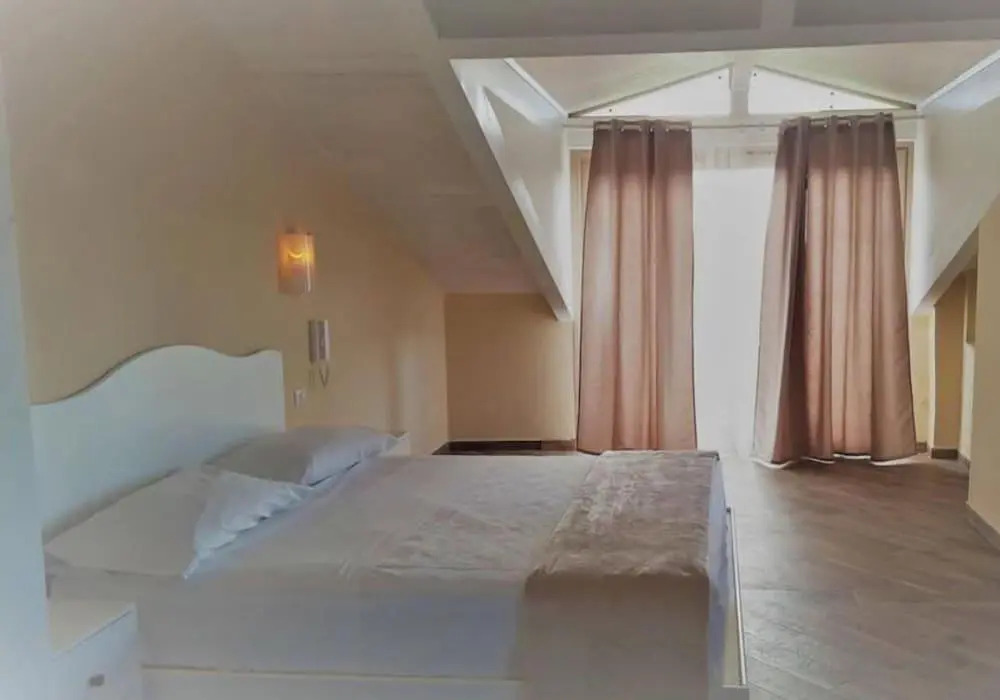 Hotel Paradise