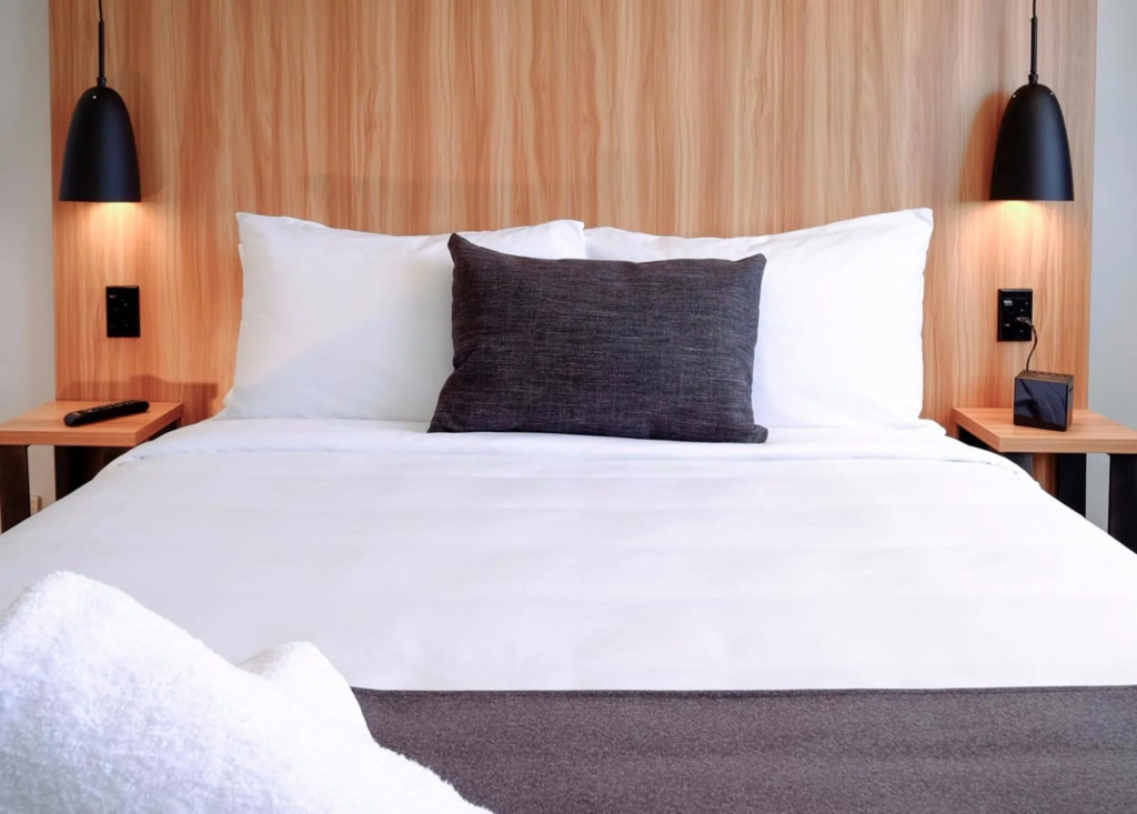 No. 9 Hotel