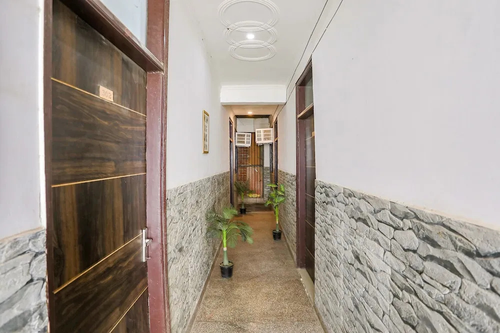 Hotel O The Maruti hotel