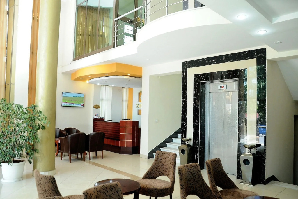 Zola International Hotel