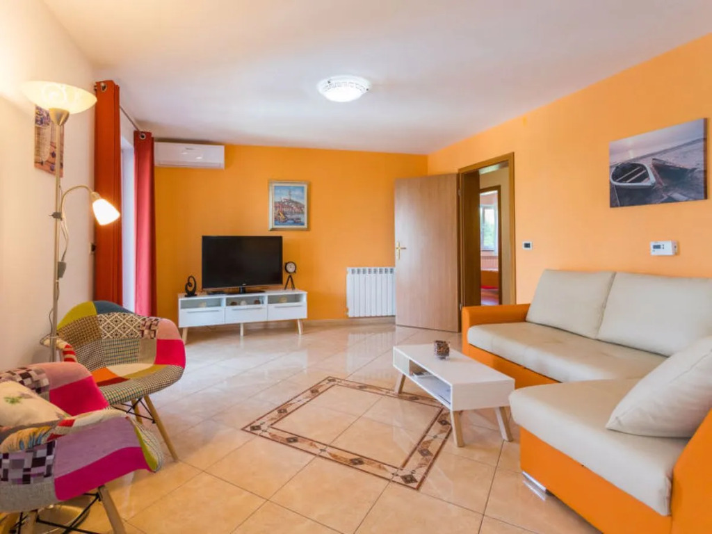 Apartment Cancar Como 41139