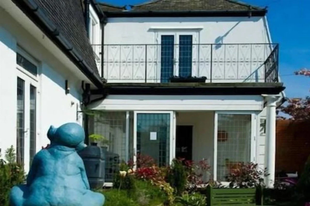 The White Lodge