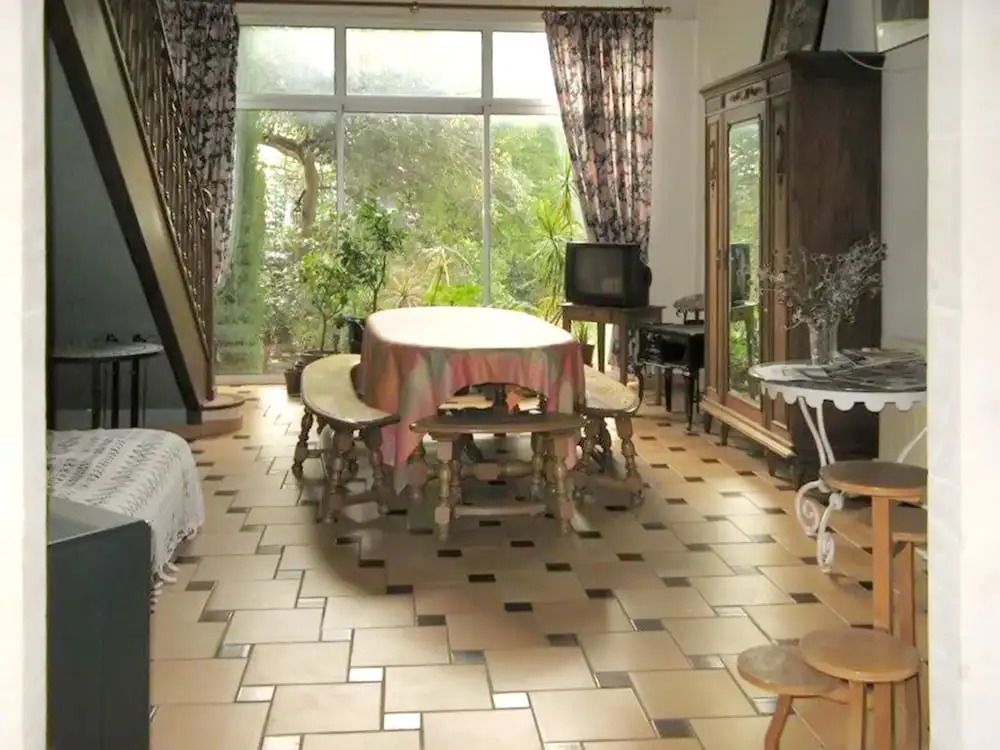 Apartment With one Bedroom in Saint-rémy-de-provence, With Pool Access