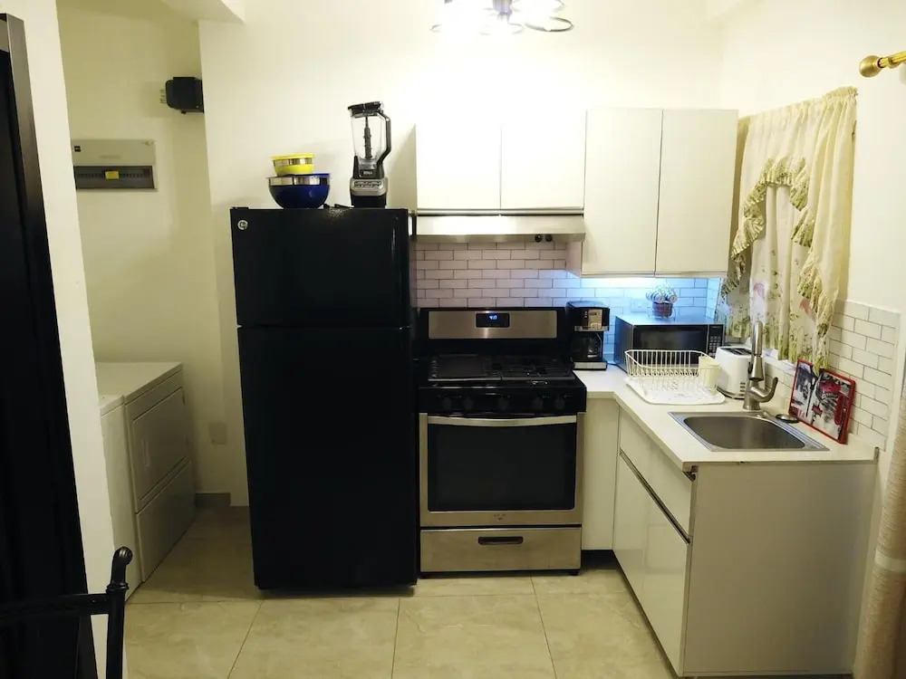 Blue Star Apartments & Hotel
