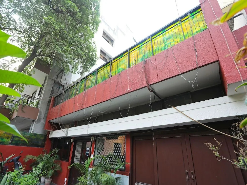 OYO 14908 Chirag Residency