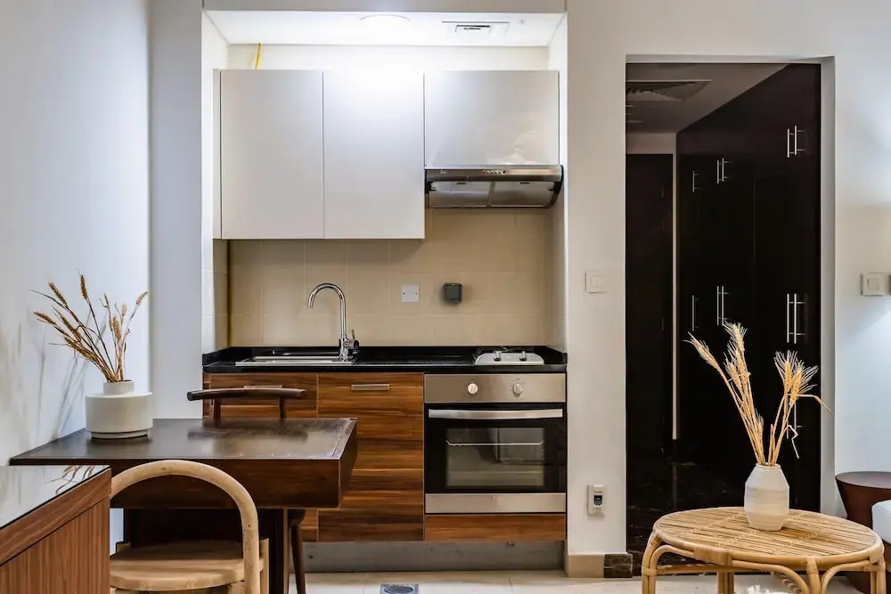 Super Elegant studio apartment-Sparkle tower By SWEET HOMES