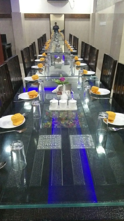 Hotel Tathagat International