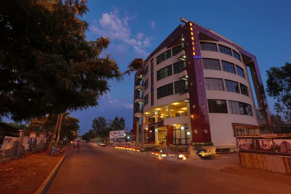 Rahnile Hotel