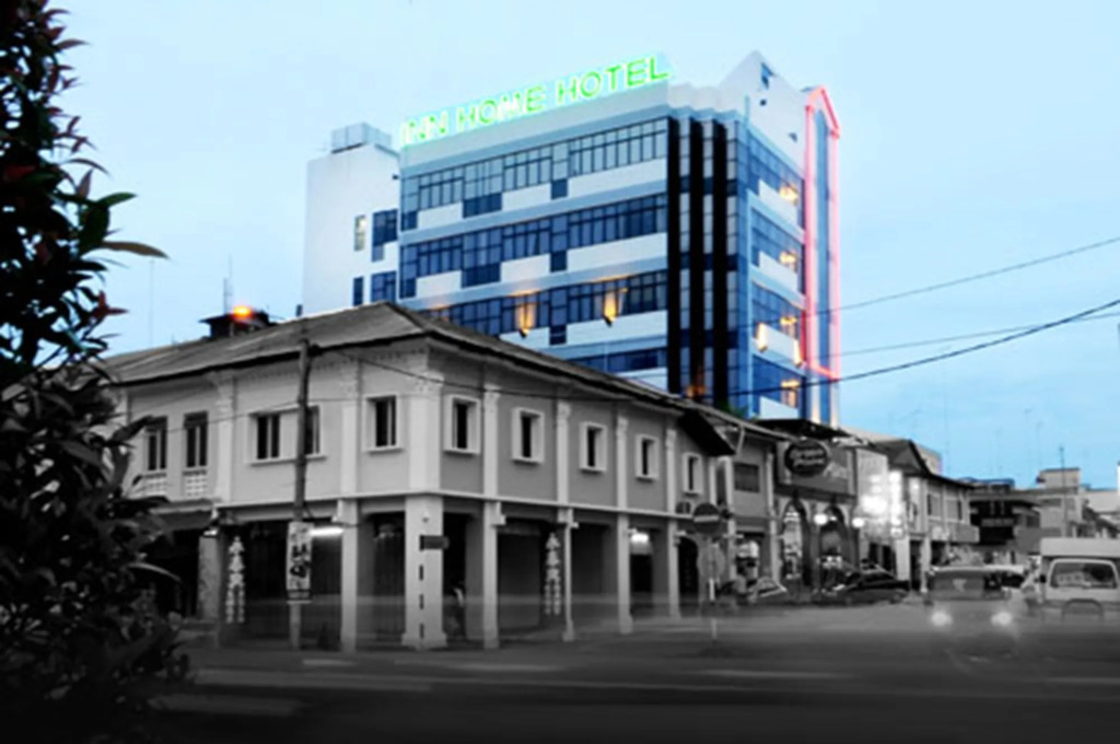 Inn Home Hotel