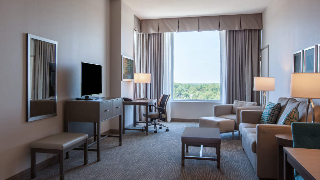 Holiday Inn Cleveland Clinic by IHG