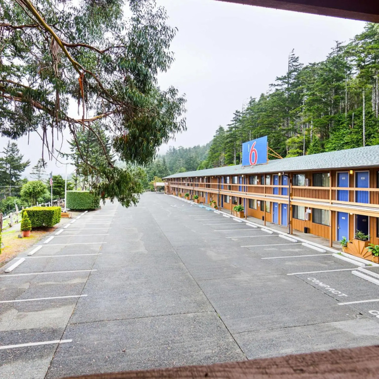 Motel 6 Gold Beach