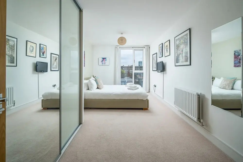 JOIVY Gorgeous 2-Bed Flat W/ Desk In Wandsworth