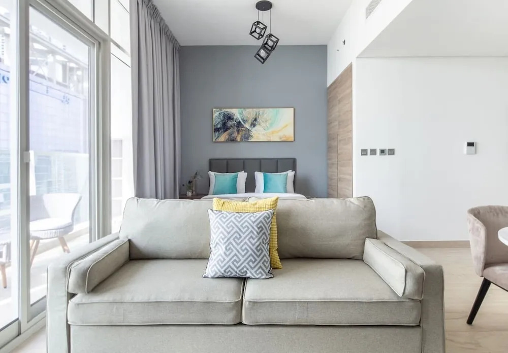 Remarkable Value Studio Apartment In Unbeatable Location!