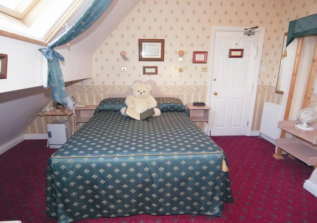 Buckinghams Hotel