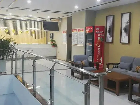 Yanchuan Tianze Business Hotel