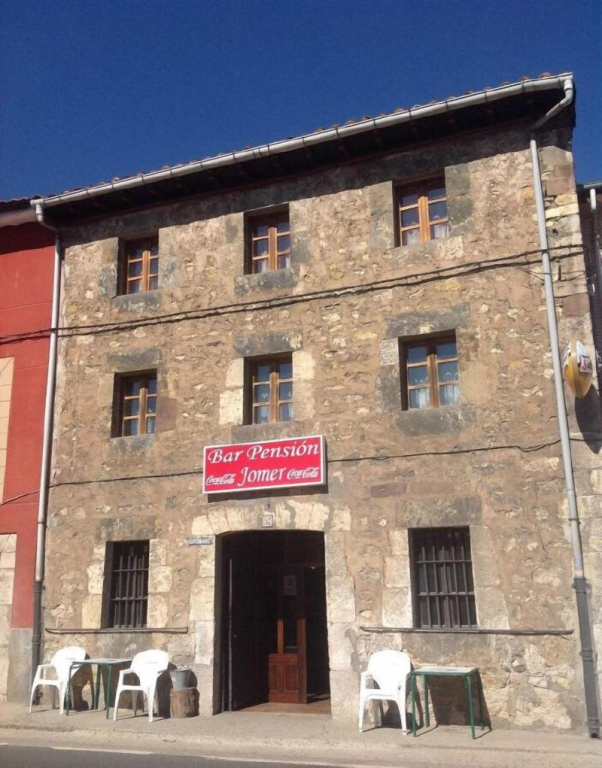 Pension Y Bar Ivis