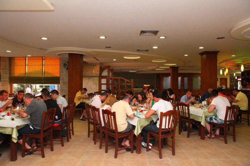 Hotel Oaz