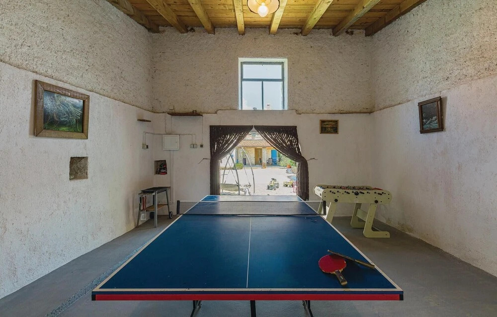 Amazing Home in Rovinj With Wifi and 2 Bedrooms