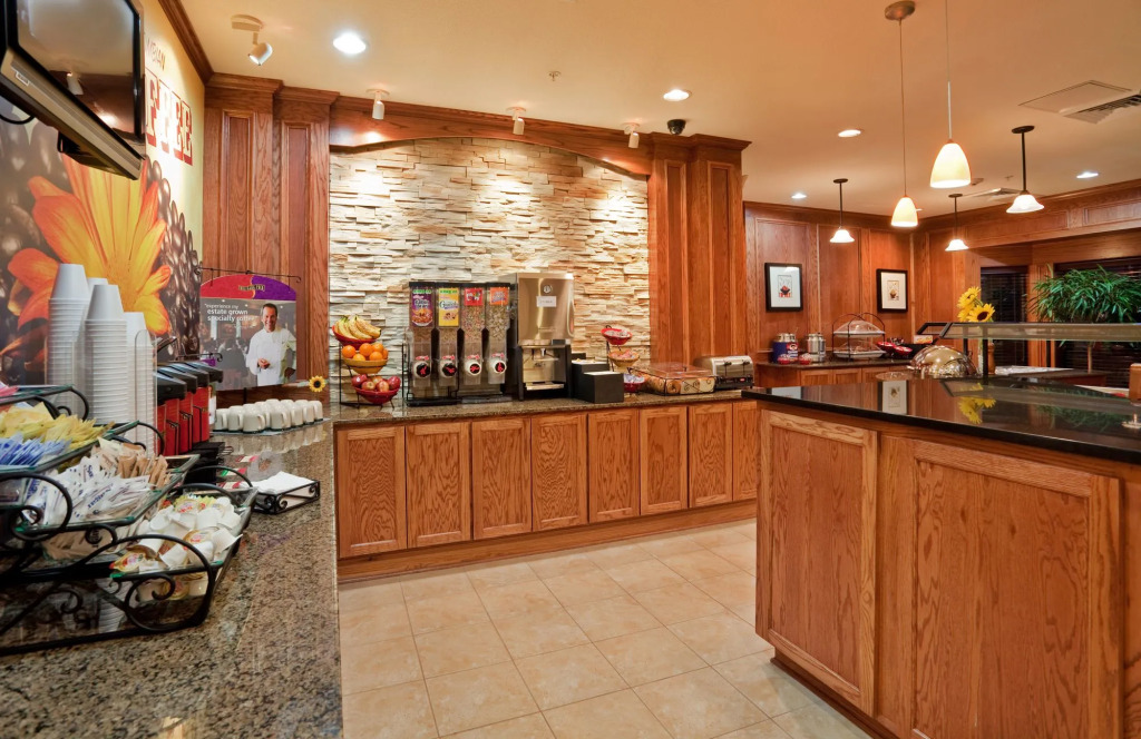 Staybridge Suites - Kansas City-Independence by IHG