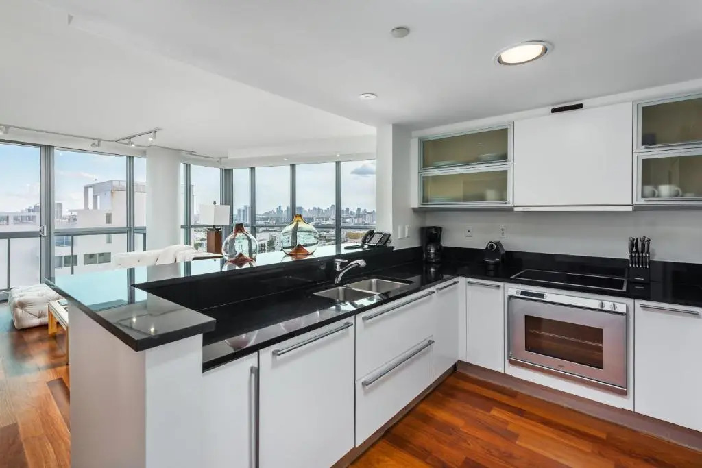 2 Bedroom Oceanview Private Residence at the Setai - 2606