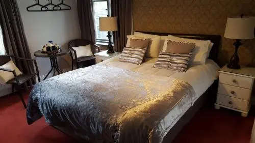 The Baytree Restaurant & Guesthouse