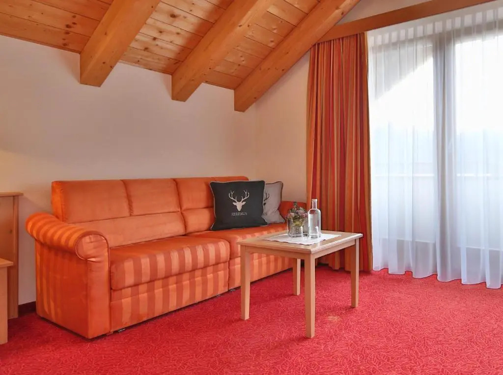 Noldis Hotel