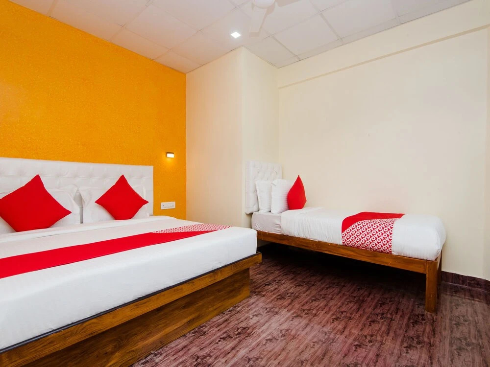 OYO 12378 Hotel Kokila Apartments