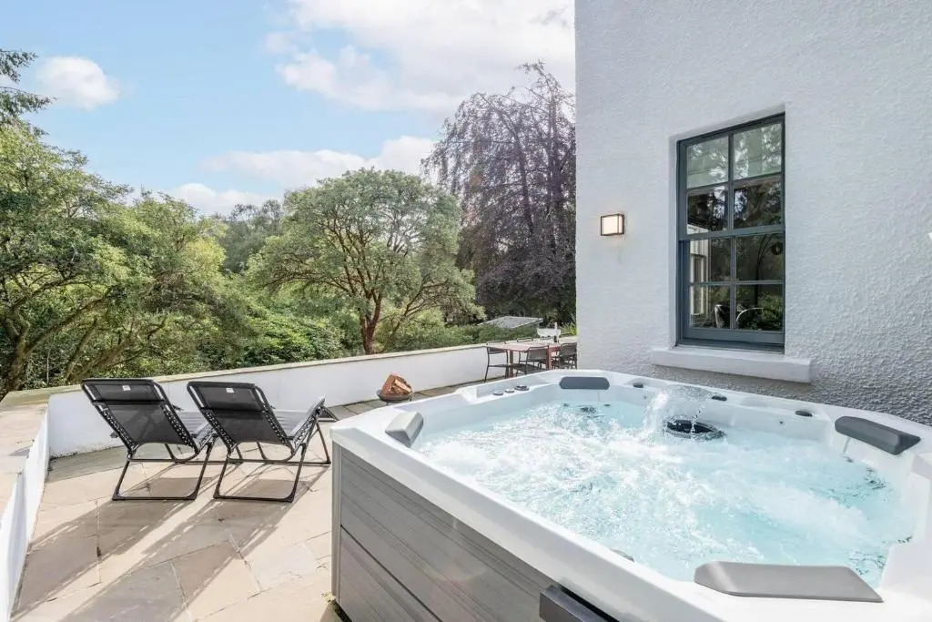 Captivating 4-bed House in Killin
