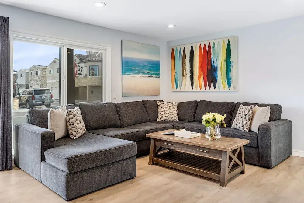 Sandy by Avantstay Oceanview Steps to Beach Patio w Fire Pit Dining Area