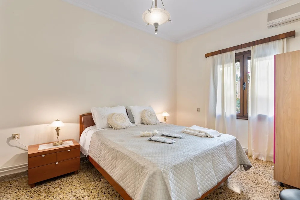 Sunset Apartment in Platanias