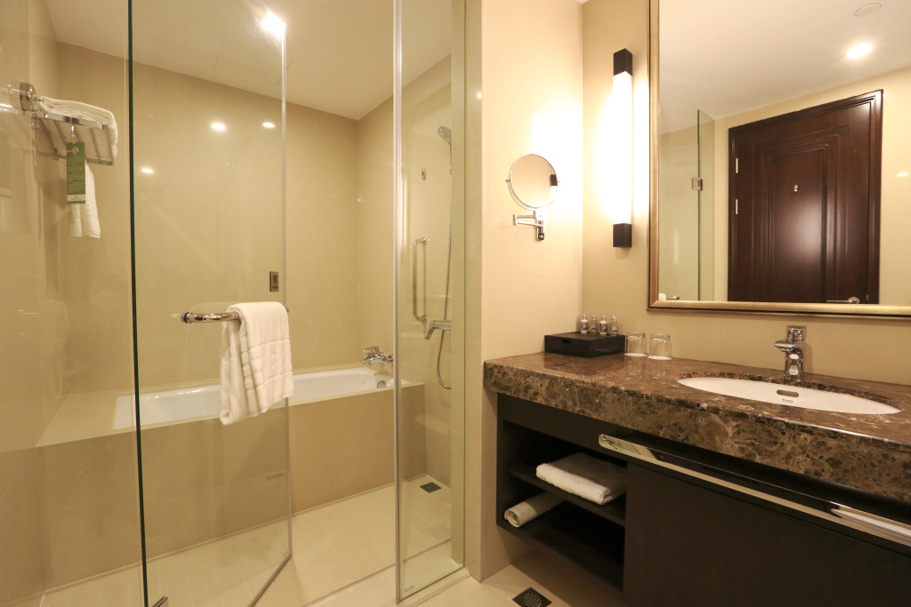 Evergreen Laurel Hotel, Shanghai