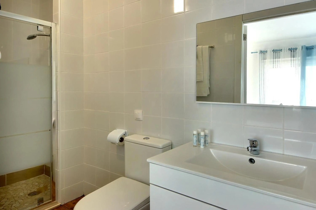 CASA 4 - Perfect location - Sea view by DreamvillasAlbufeira