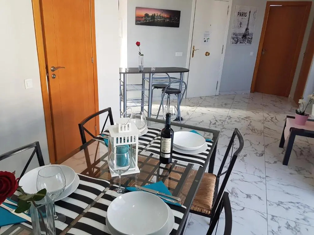 Apartment Casa Palmera only 150 meters to the beach, heated pool, wifi, SAT-TV, balcony with poolview