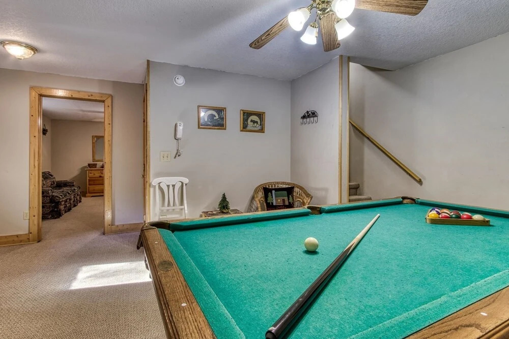 ER259- Country Charm Great Location, Close to town cabin