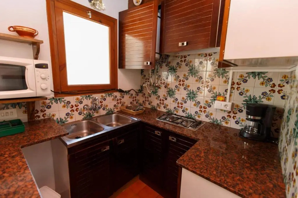 Calsina Bax 2h