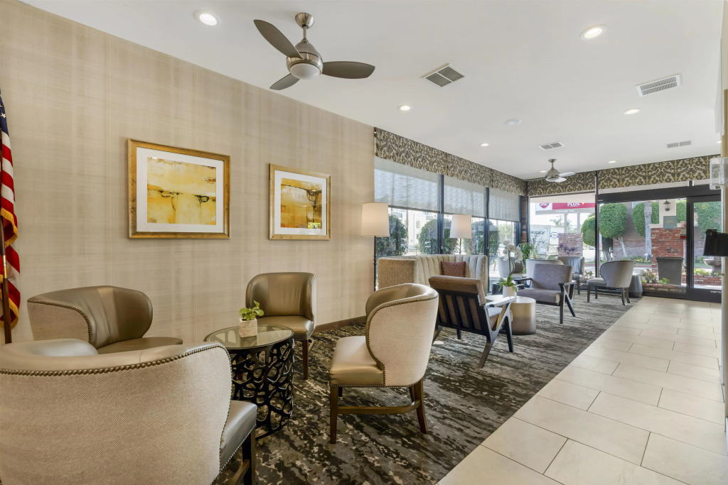Best Western Plus Carriage Inn