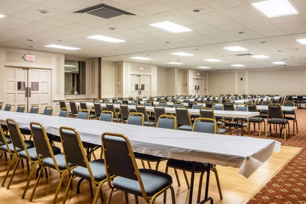 Quality Inn & Suites Indiana South