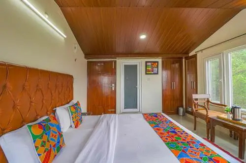 OYO 12076 Hotel Apline Hilldon