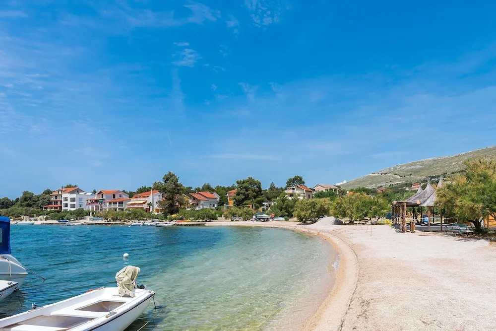 Apartments TeAna