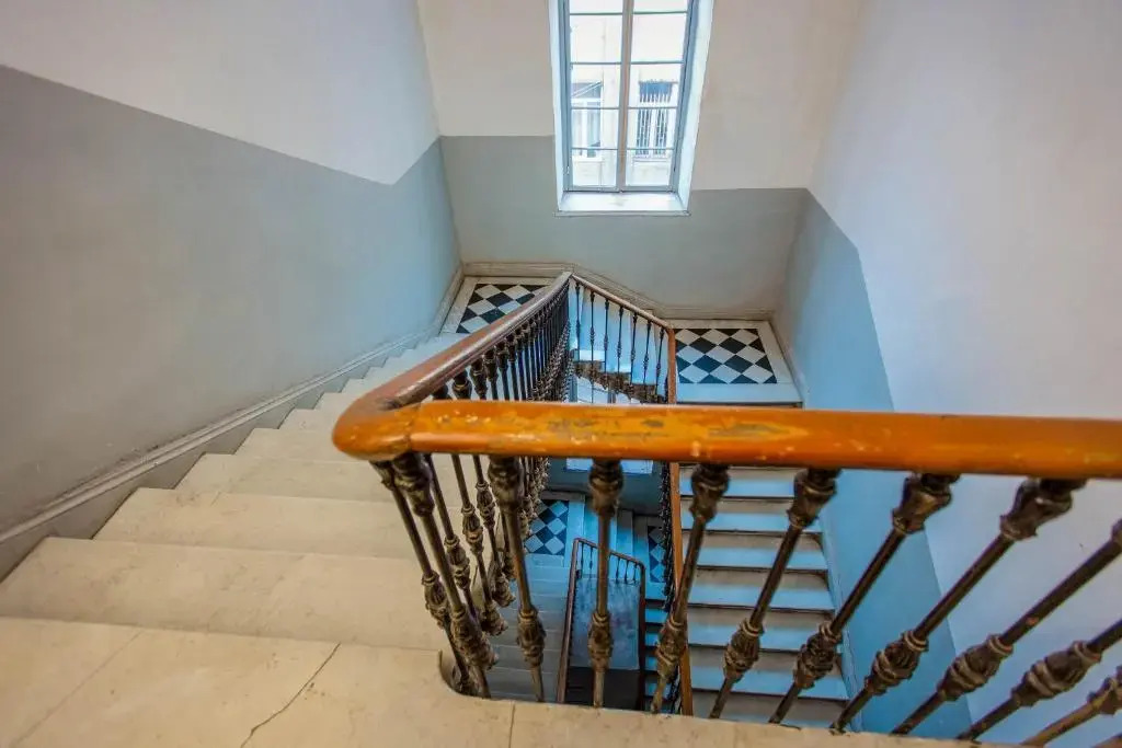 Galaktionis Apartment.3 min to Liberty Square