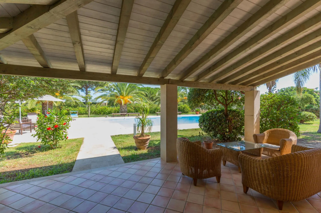 Villa Arenella con Piscina by Wonderful Italy