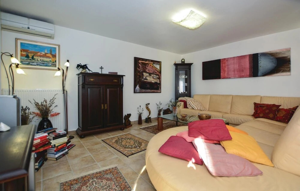 Amazing Home In Izola