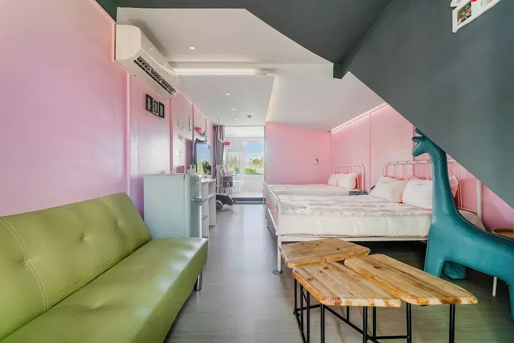 Happiness Pink B&B
