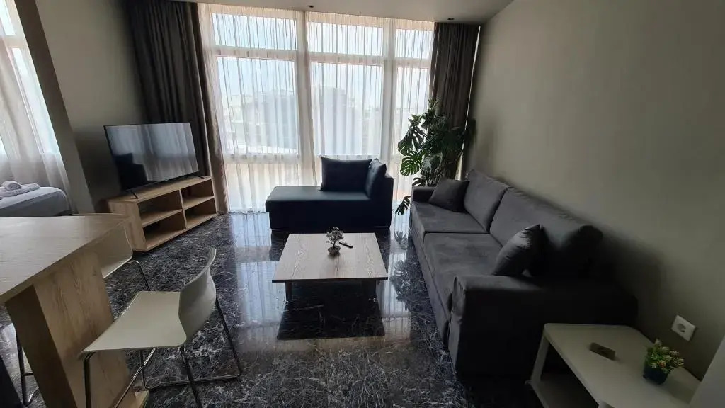 Ladadika 5th Floor
