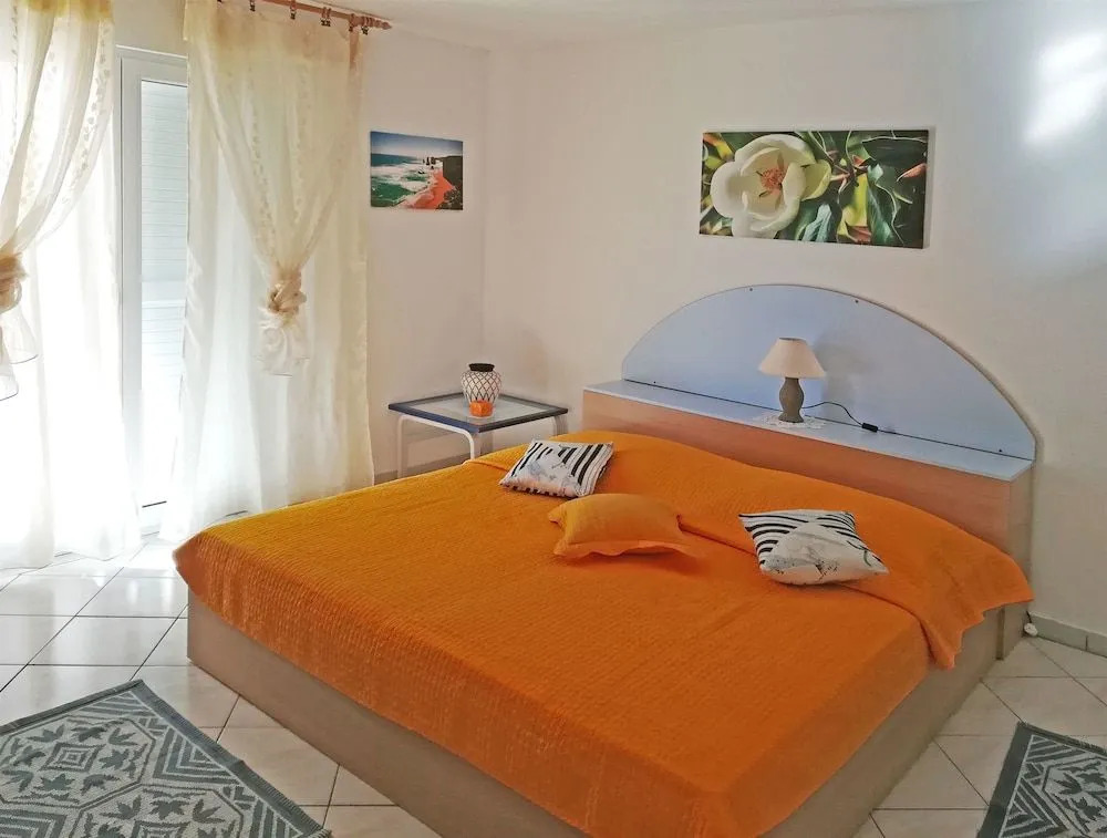 Apartments Zvonimir