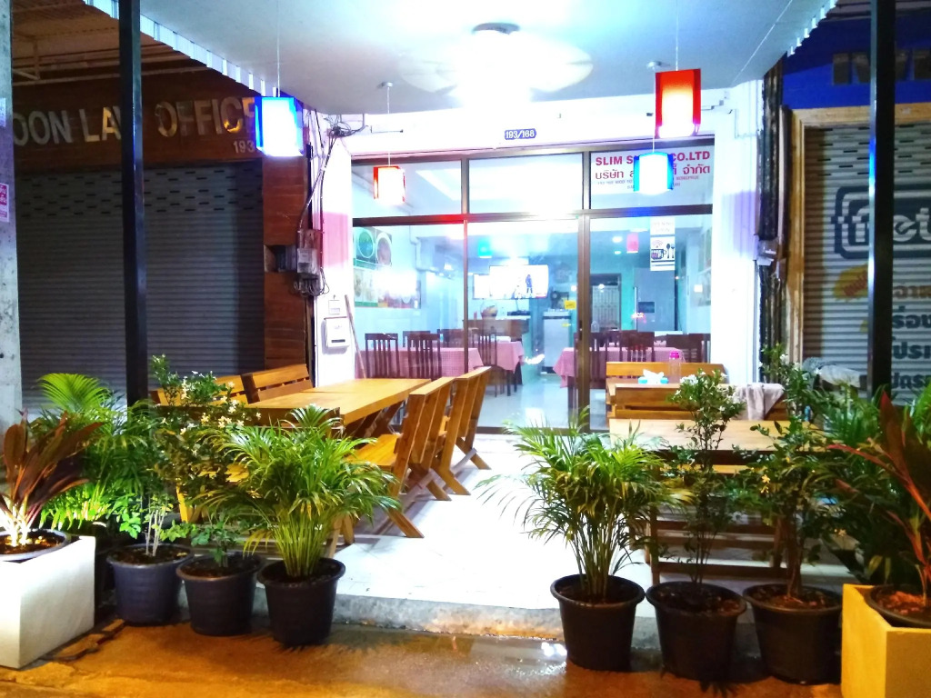 Shady'S Hostel