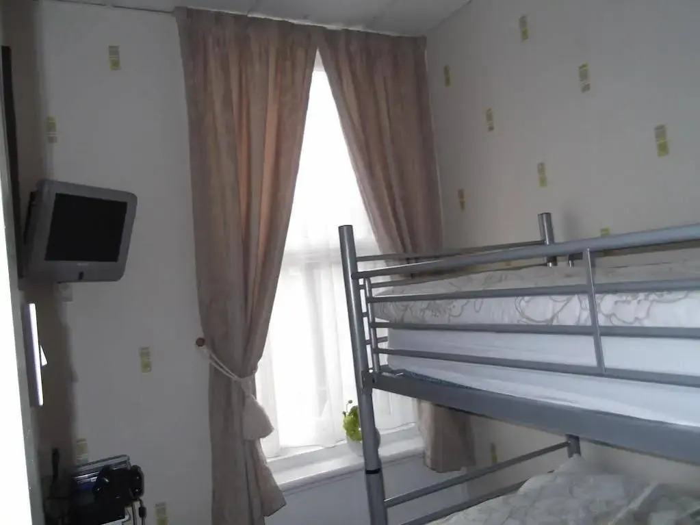 Js Mayfair Guest House